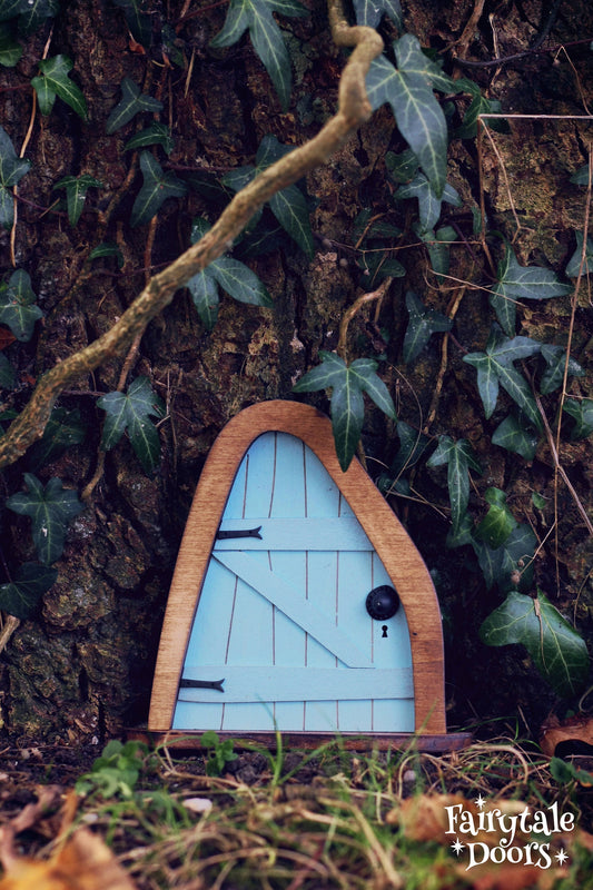Fairy Door 'Iris' in Blue