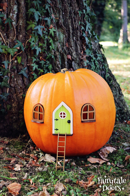 Fairy Pumpkin house set with Green Door