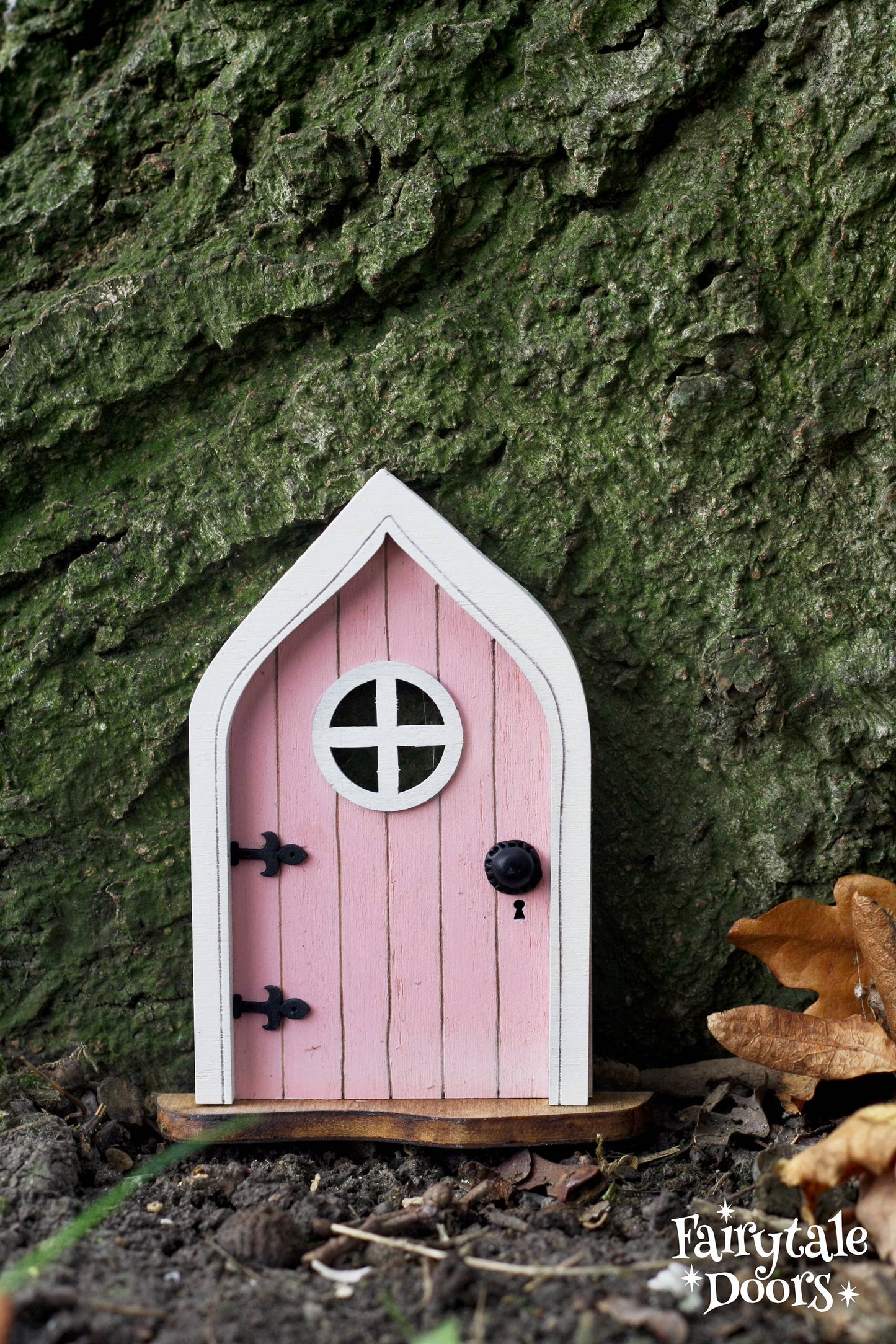 Fairy Door 'Mara' in Pink