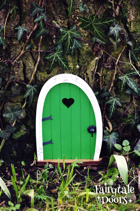 Fairy Door 'Bella' in Green