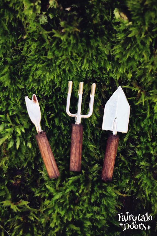 Miniature garden tools
