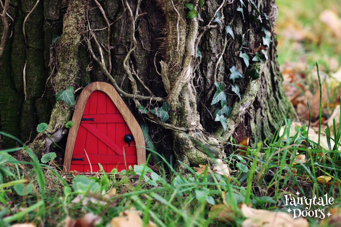 Fairy Door 'Iris' in Red