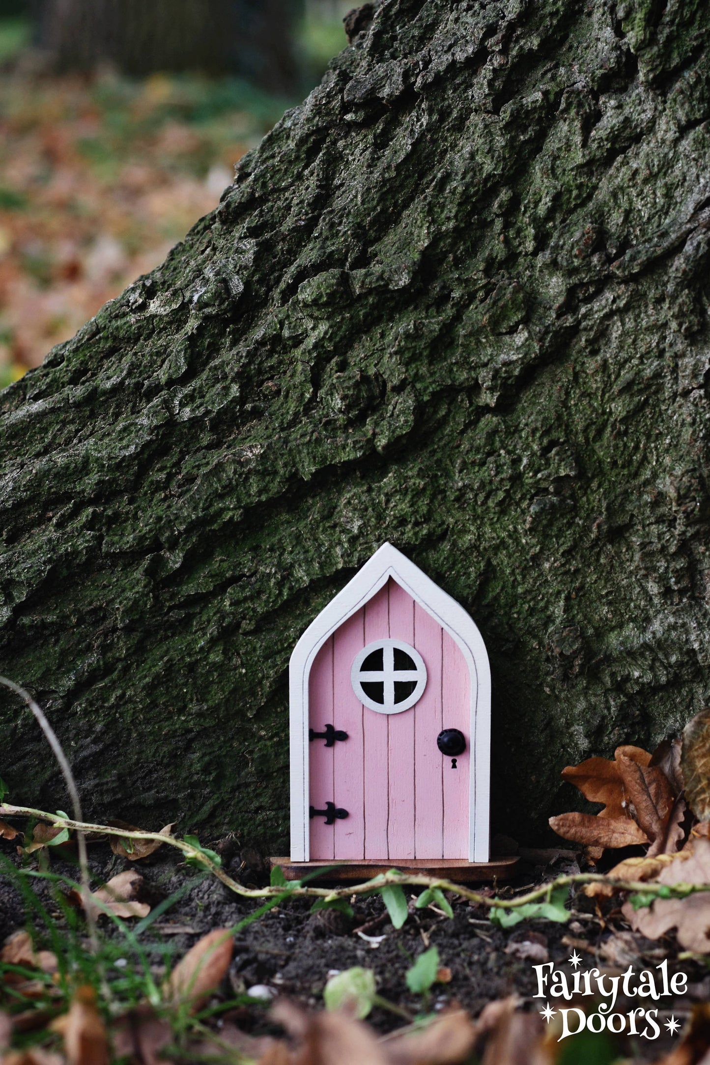 Fairy Door 'Mara' in Pink