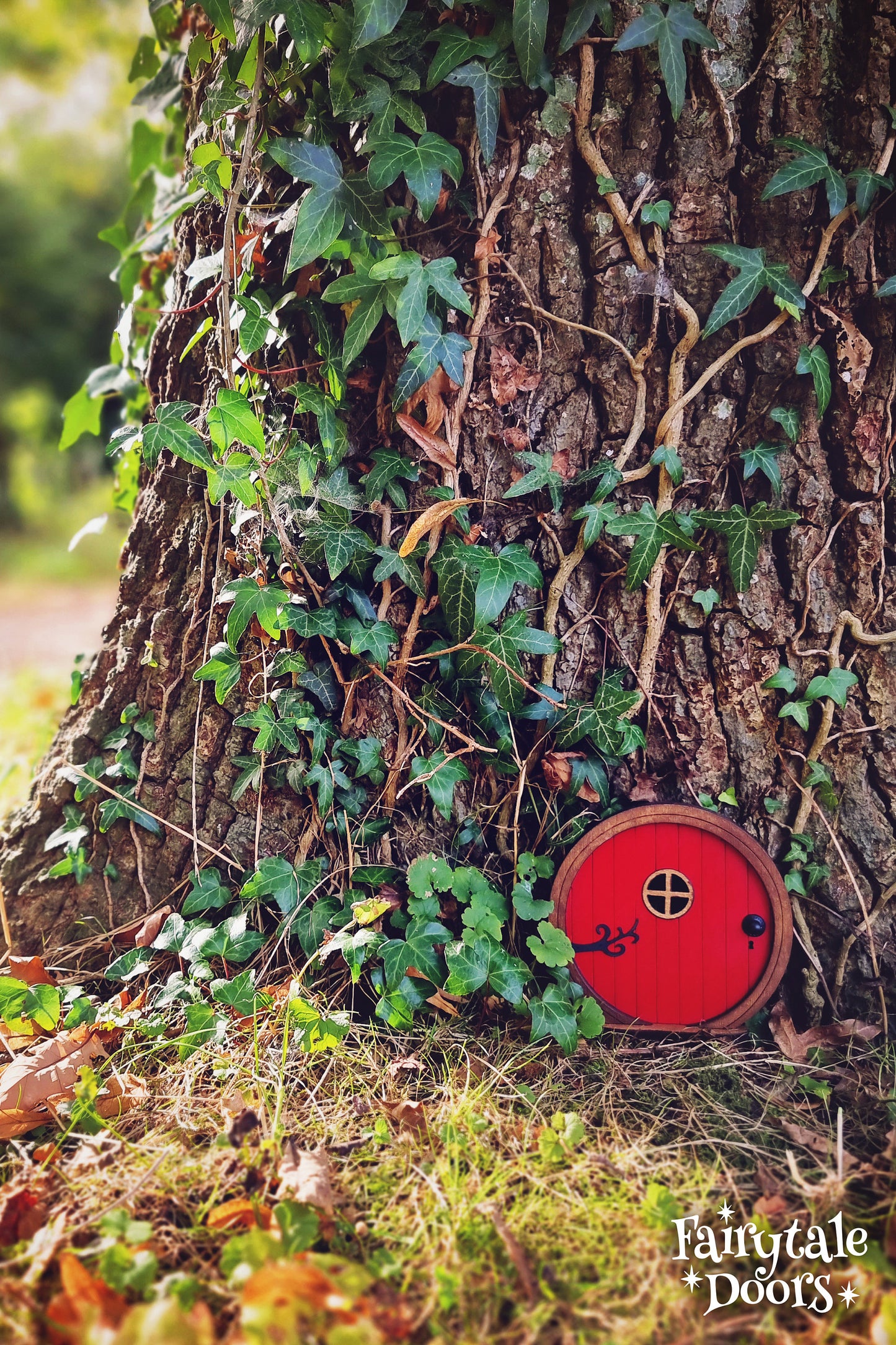 Fairy Door 'Otis' in Red