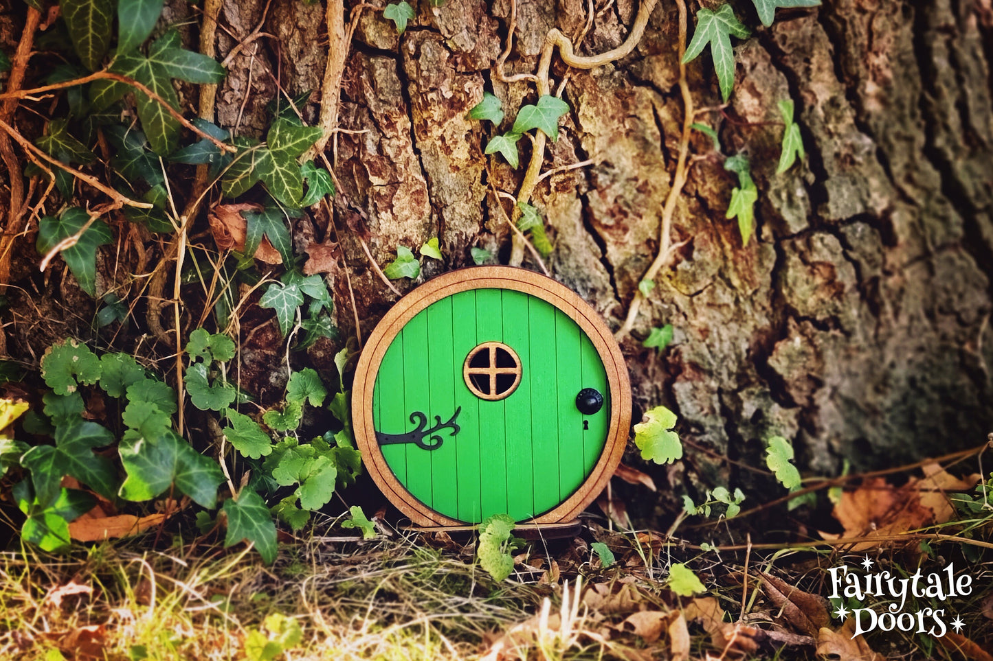 Fairy Door 'Otis' in Dark Green